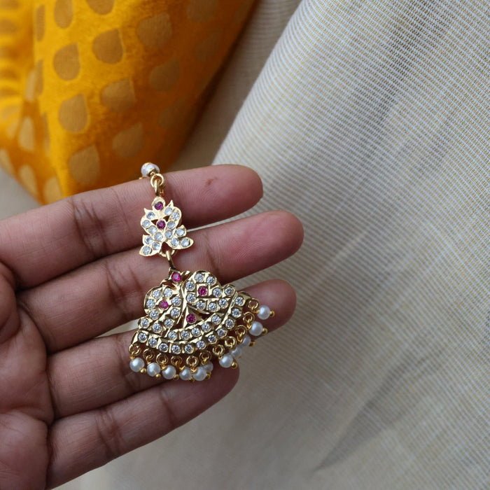 Heritage gold plated white stone tikka HT389