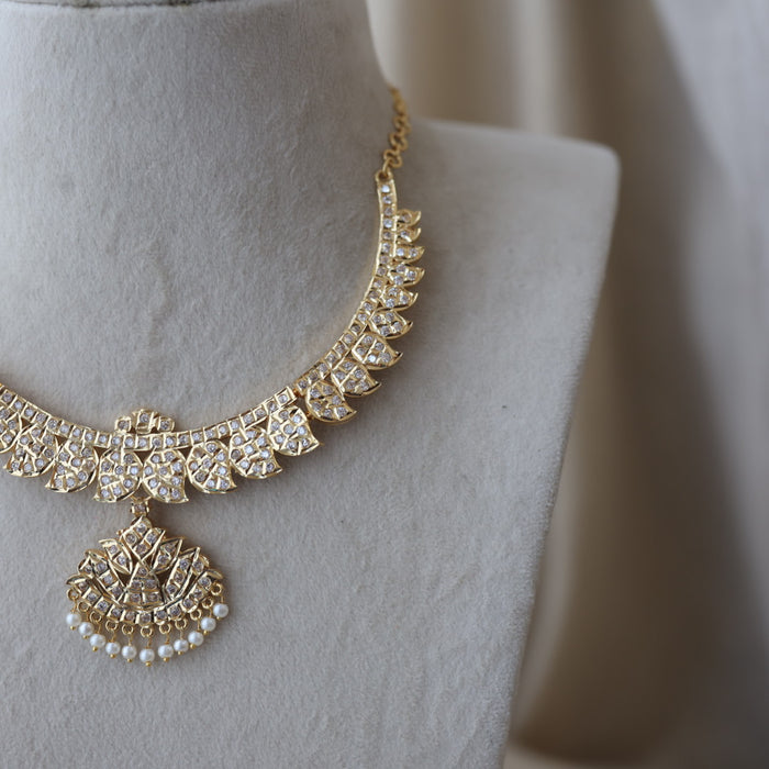 Heritage gold plated simple mango short necklace HW456