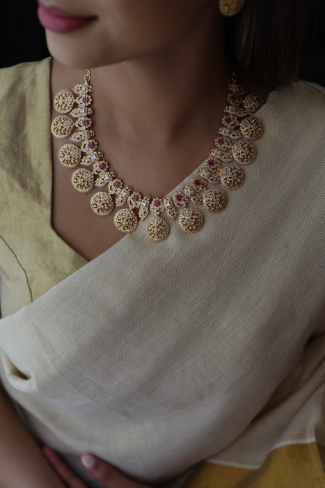 Heritage gold plated ruby white stone coin short necklace with earrings  H8193