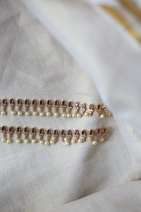 Antique gold traditional ruby white stone anklet HAN0988