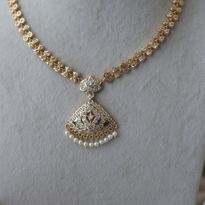 Heritage gold plated white stone short necklace with earrings H2011