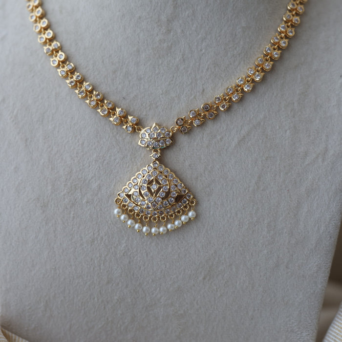 Heritage gold plated white stone short necklace with earrings H2032
