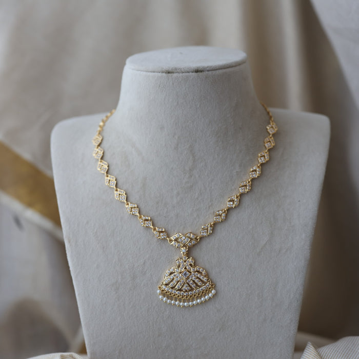 Heritage gold plated white stone short necklace with earrings H268