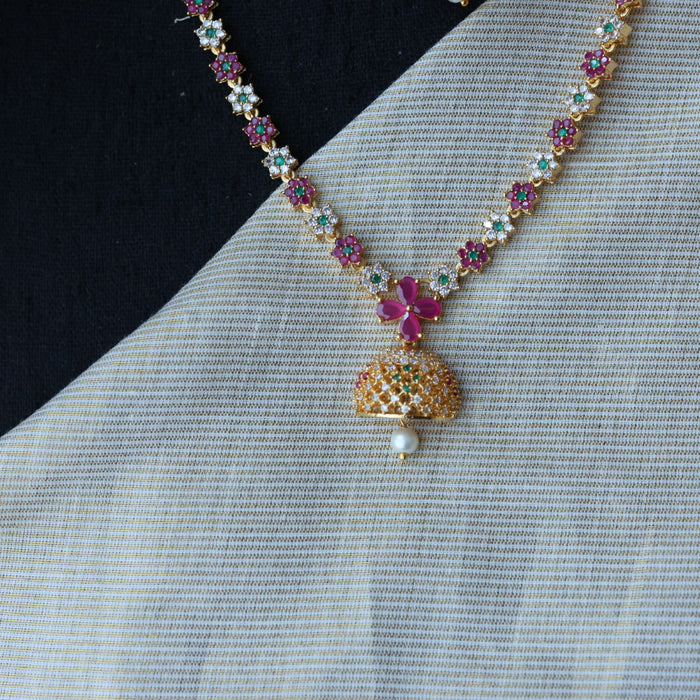 Heritage gold plated white stone short necklace H5313