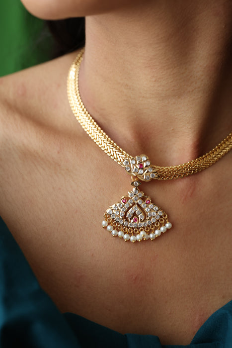Heritage gold plated short necklace H7061