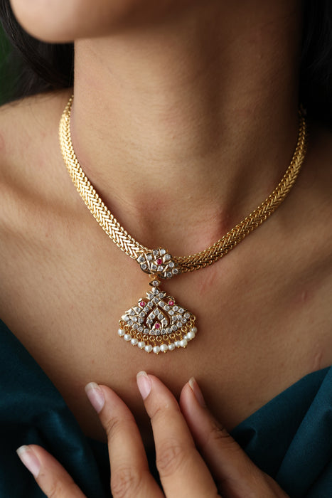 Heritage gold plated short necklace H7061