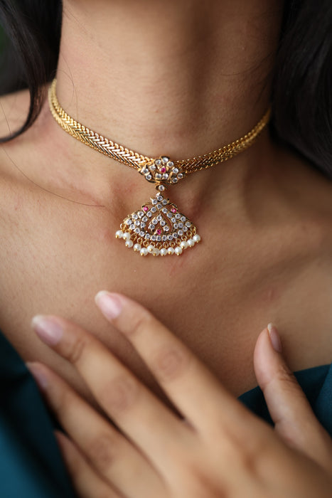 Heritage gold plated short necklace H7061