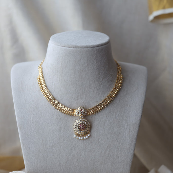 Heritage ruby white stone gold plated short necklace H9018