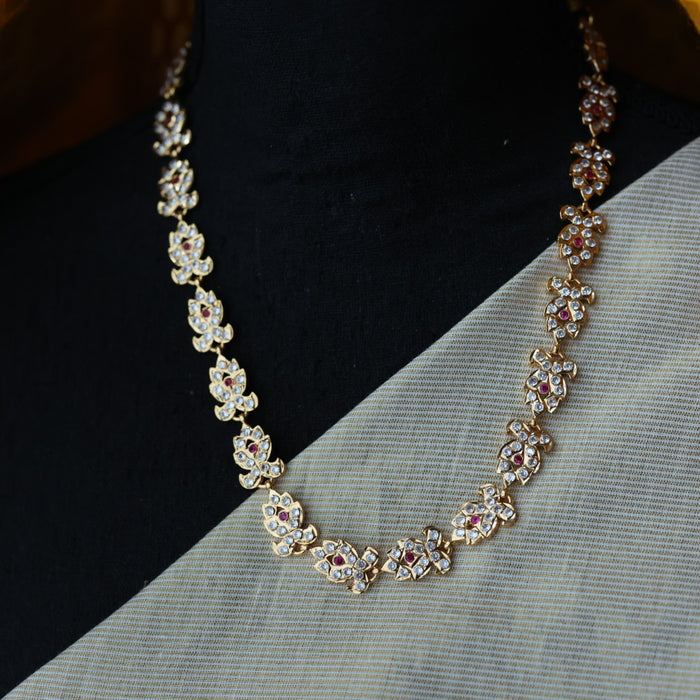 Heritage gold plated short necklace H1217