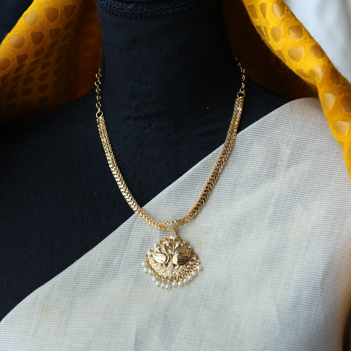 Heritage gold plated short necklace H9033