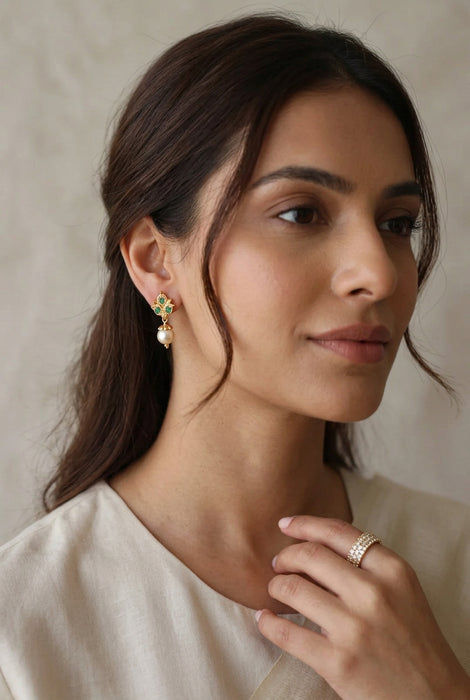 Heritage gold plated green stone short necklace with earrings H6823