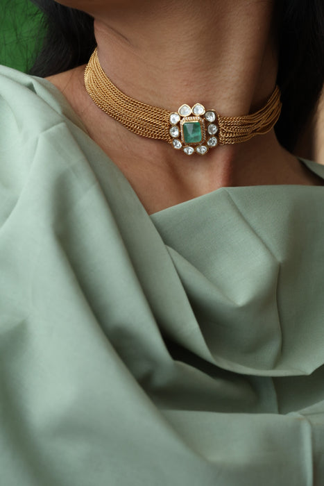 Minimal kundan mint bead choket necklace with earrings MS3245