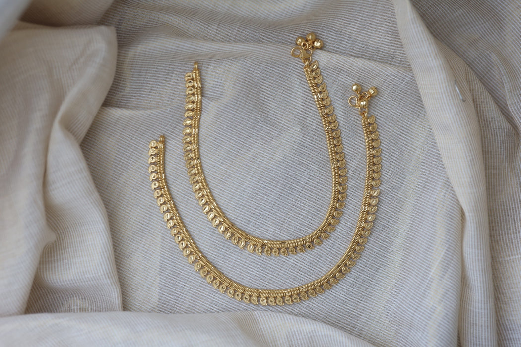 Heritage gold traditional anklet HAN3299