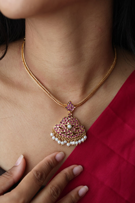 Heritage gold plated ruby stone short necklace H1691