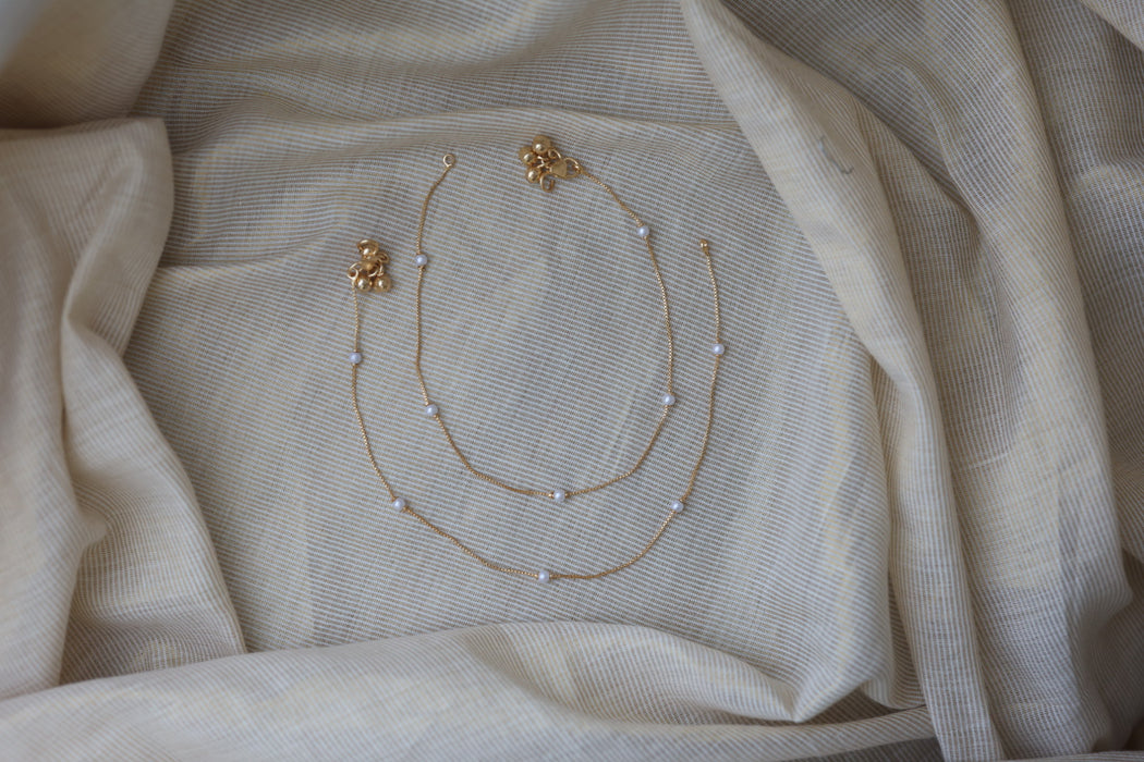 Heritage gold and pearl traditional anklet HAN8833