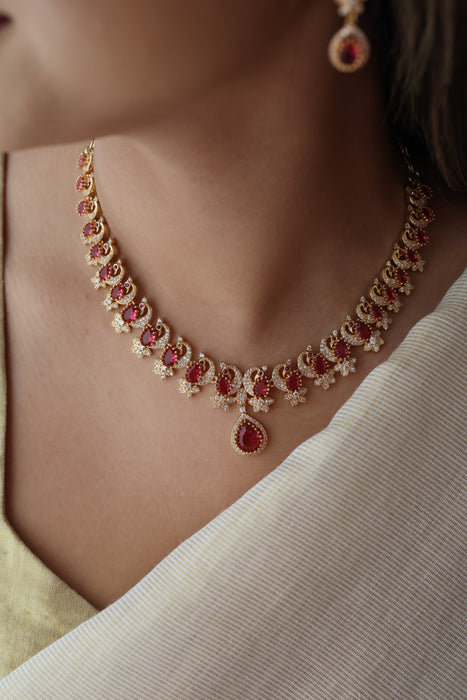Heritage gold plated ruby white stone short necklace with earrings H82947