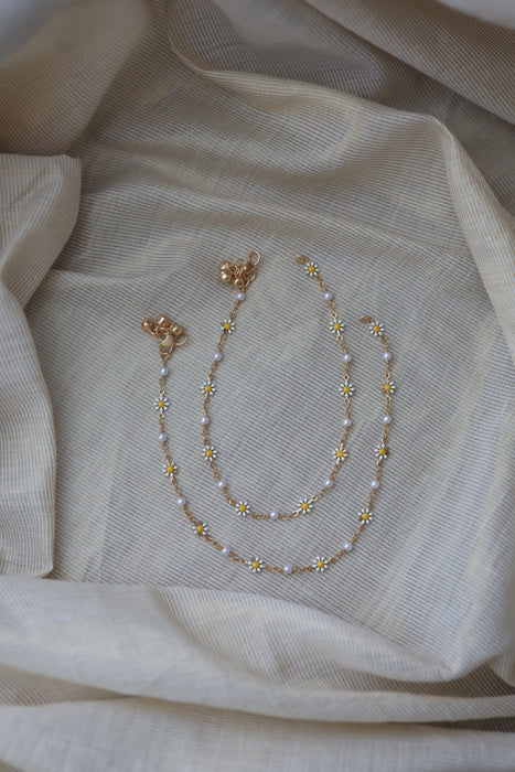 Heritage gold and pearl traditional anklet HAN3011