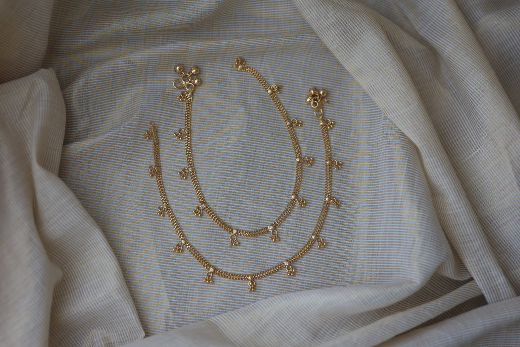 Heritage gold plated traditional anklet HAN3311