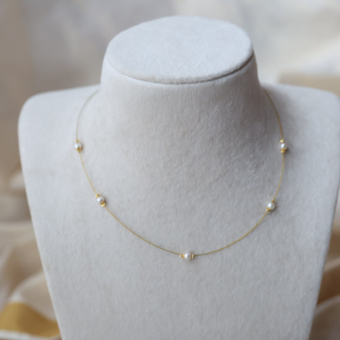 Heritage gold plated invisible short necklace IN9038