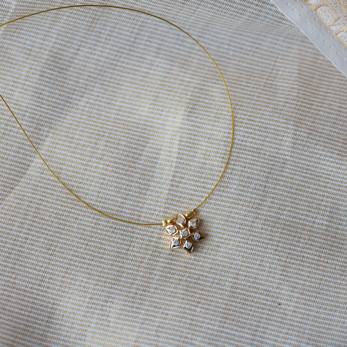 Heritage gold plated invisible short necklace IN9029