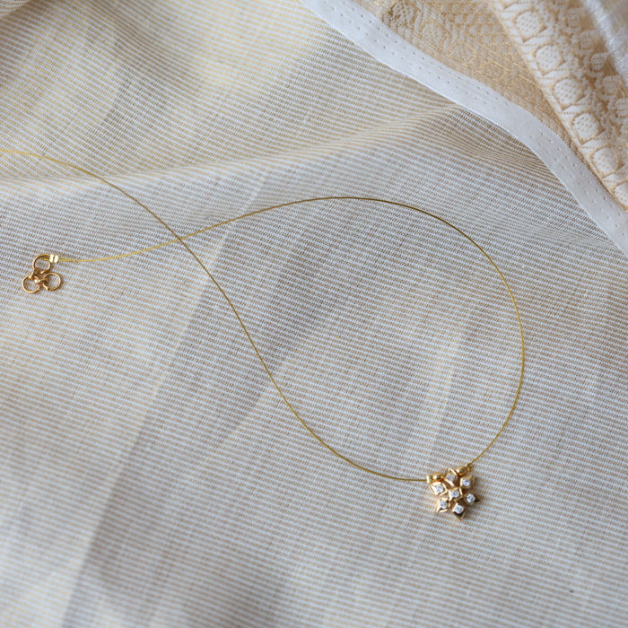 Heritage gold plated invisible short necklace IN9029