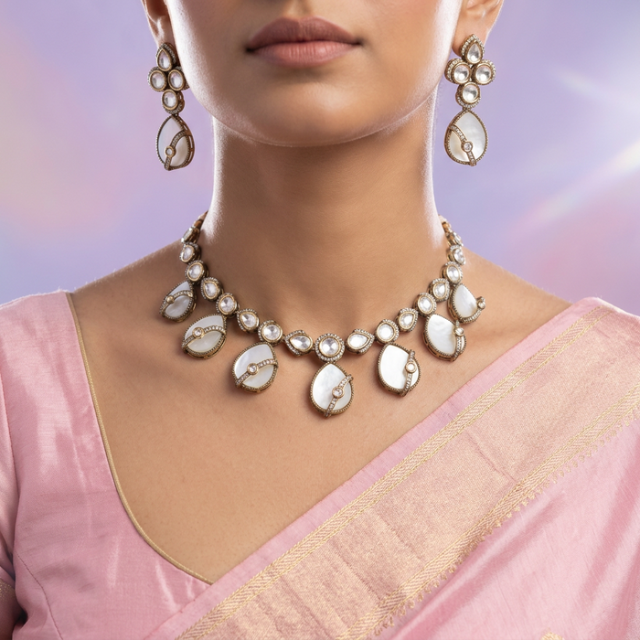 Trendy white stone choker necklace with earrings TW0067