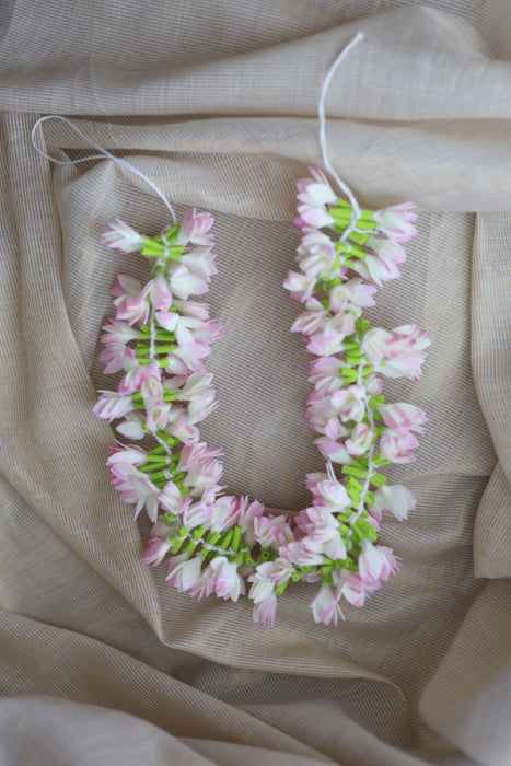 Premium Artificial Look-Alike Jasmine Flower clip HA00011