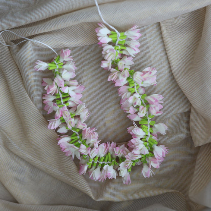 Premium Artificial Look-Alike Jasmine Flower clip HA00011