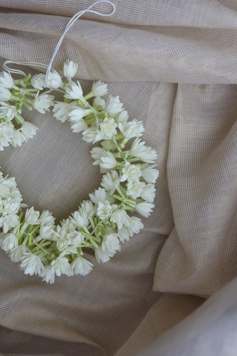Premium Artificial Look-Alike Jasmine Flower clip HA03
