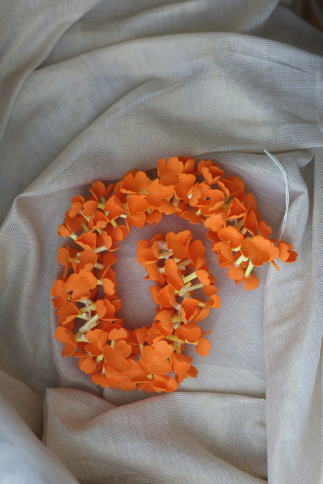 Premium Artificial Look-Alike Jasmine Flower clip HA04