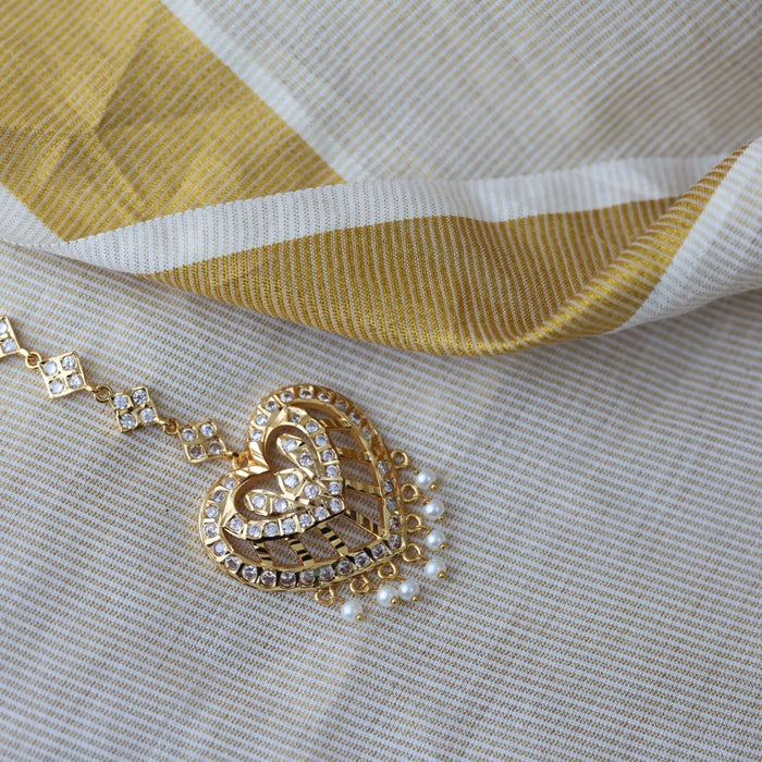 Heritage gold plated white stone tikka HT349