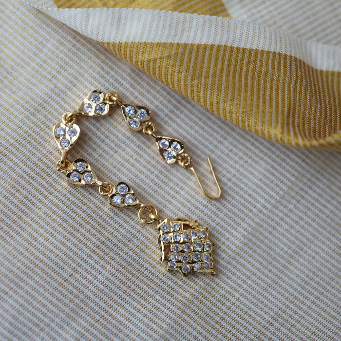 Heritage gold plated white stone tikka HT3577