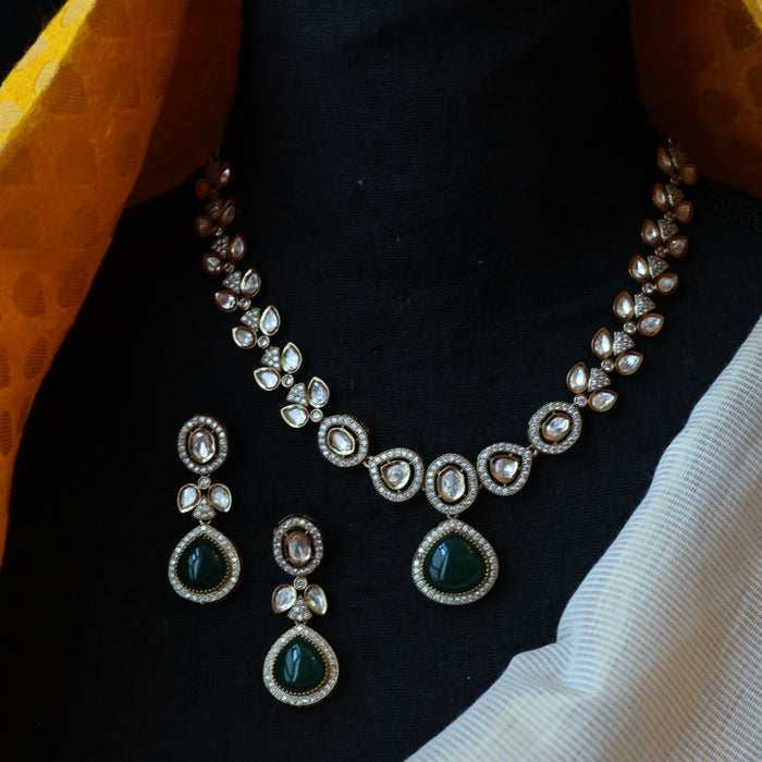 Trendy green stone choker necklace with earrings TG0432