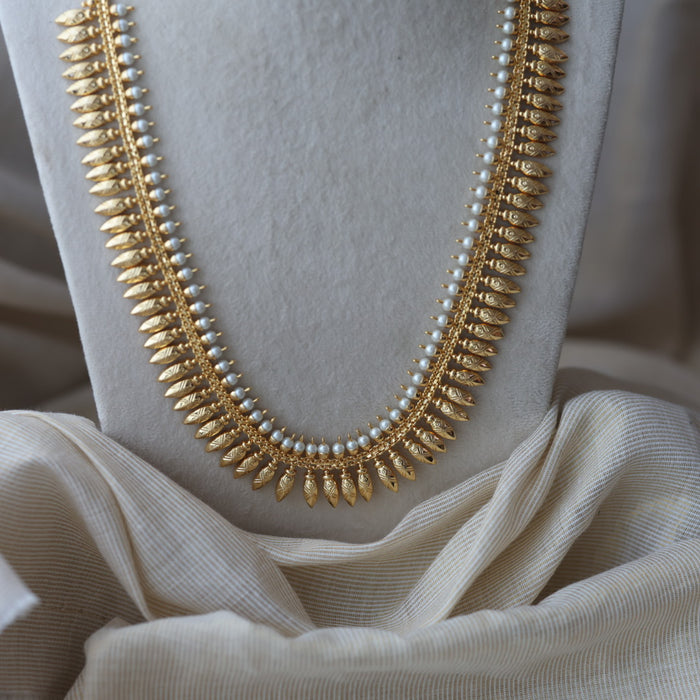Heritage gold and pearl plated long necklace HL7511
