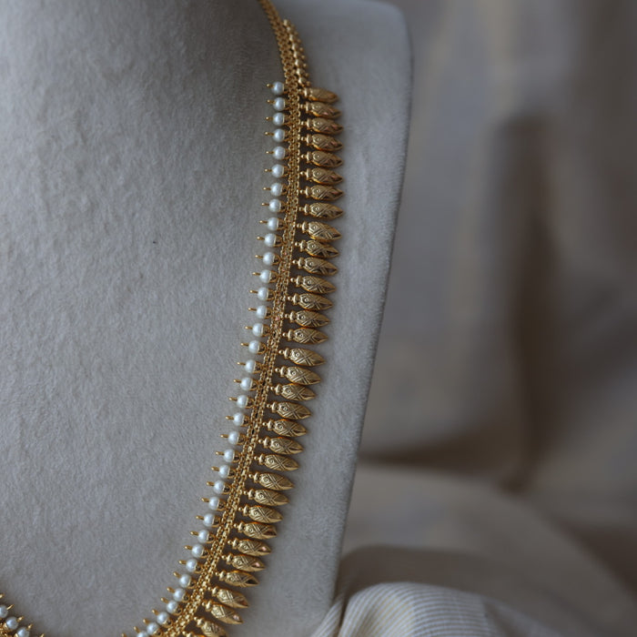 Heritage gold and pearl plated long necklace HL7511