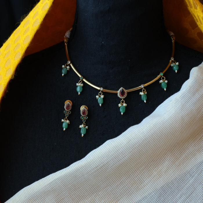 Antique green stone choker necklace with earrings CCB145
