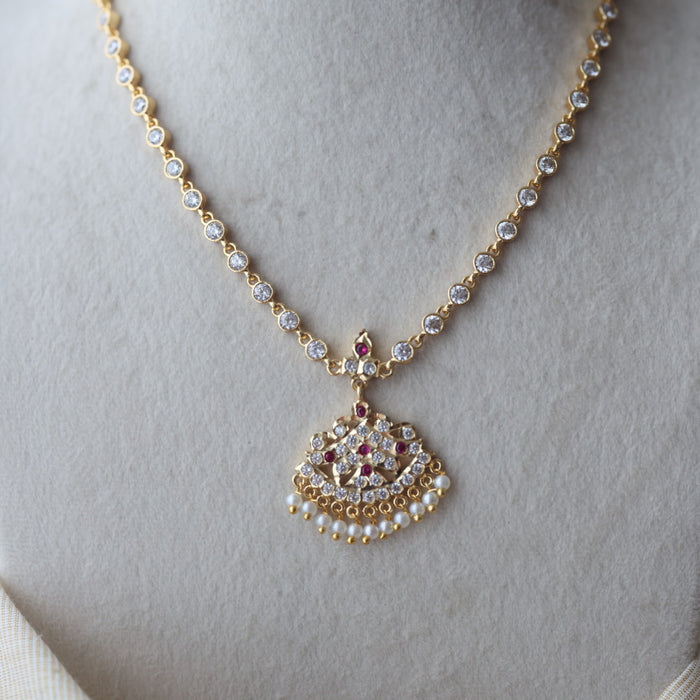 Heritage gold plated ruby white stone short necklace H849