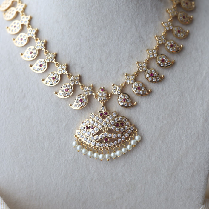 Heritage gold plated ruby white stone mango short necklace H949