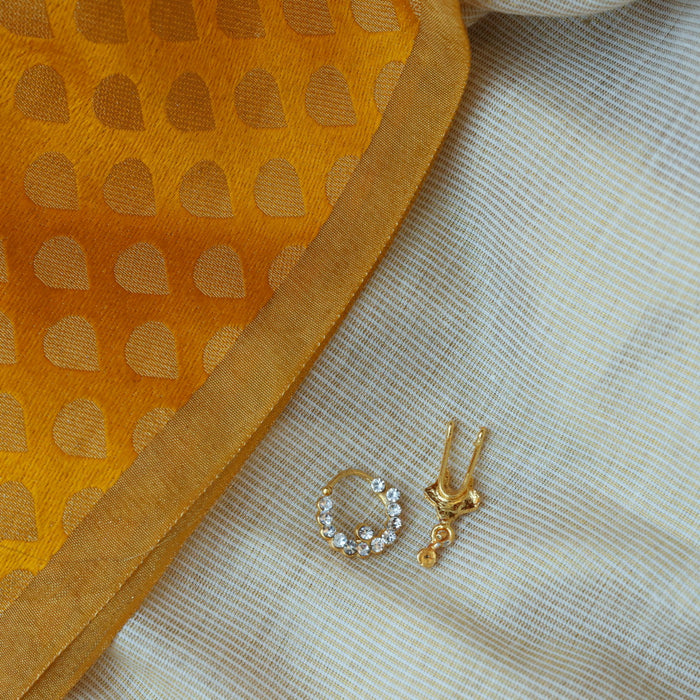 White stone gold plated nosering pair 045788