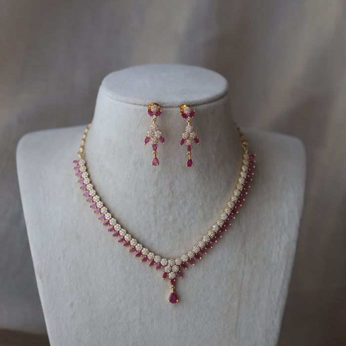 Heritage ruby white stone short necklace with earrings H1334