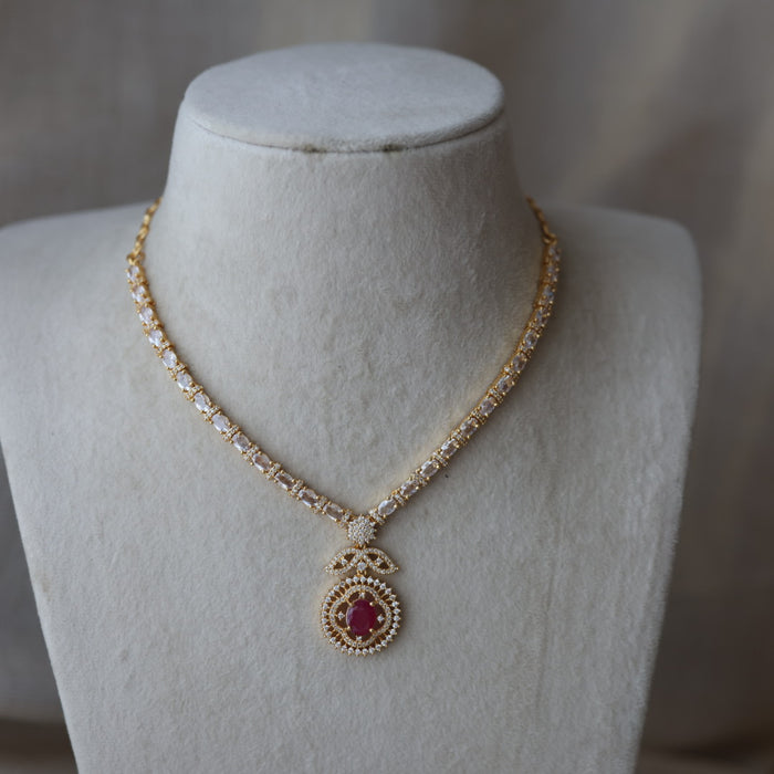 Heritage ruby white stone short necklace with earrings H743