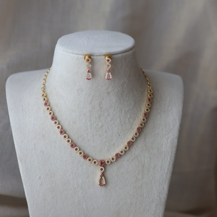 Heritage ruby white stone short necklace with earrings H17934