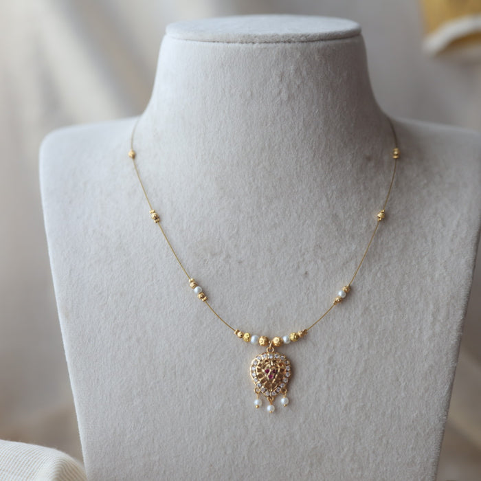Heritage gold plated invisible necklace IN022