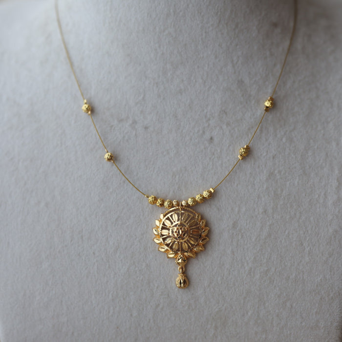 Heritage gold plated invisible necklace IN032