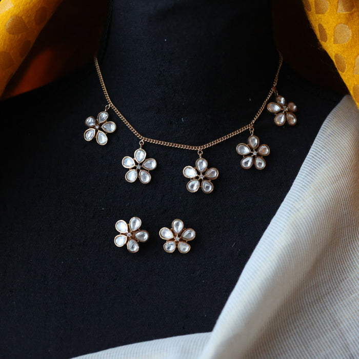 Minimal kundan short necklace with earrings MS990