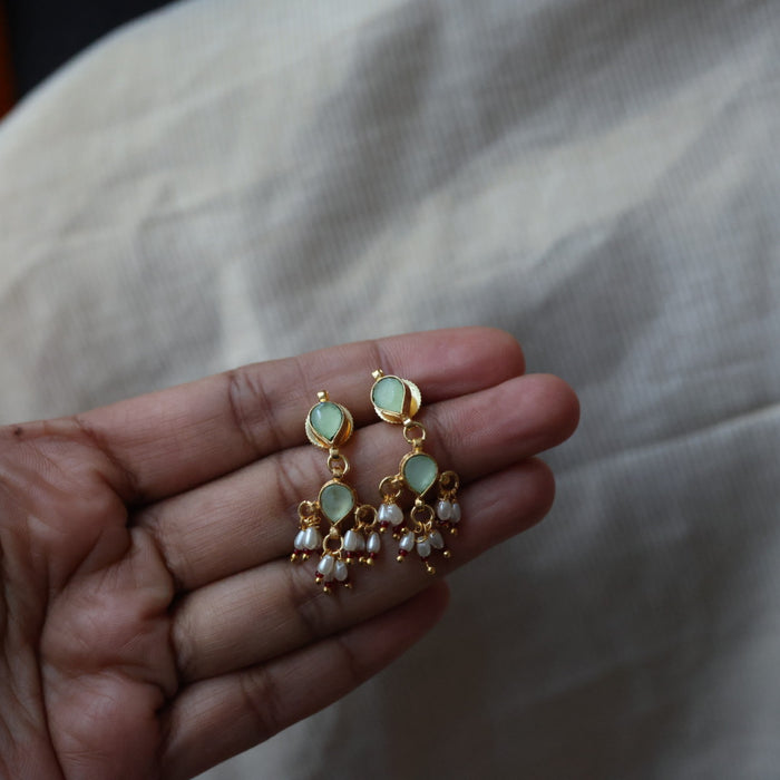 Minimal kundan mint stone short necklace with earrings MS994