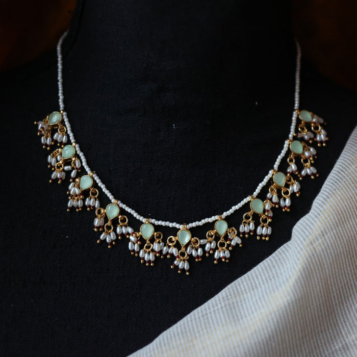 Minimal kundan mint stone short necklace with earrings MS994