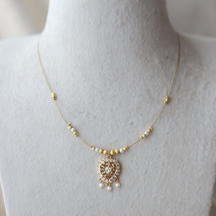 Heritage gold plated invisible necklace IN090