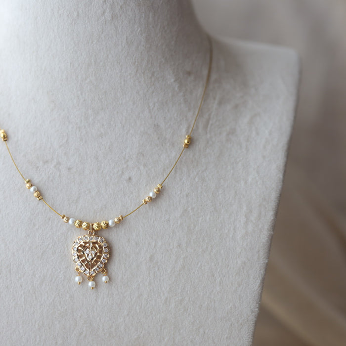 Heritage gold plated invisible necklace IN090