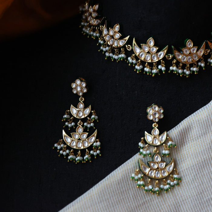 Trendy white stone kundan stone green bead choker necklace with earrings TG432